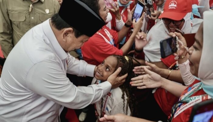 Presiden Prabowo Subianto Umumkan Kenaikan Gaji Guru pada Puncak Peringatan Hari Guru 2024