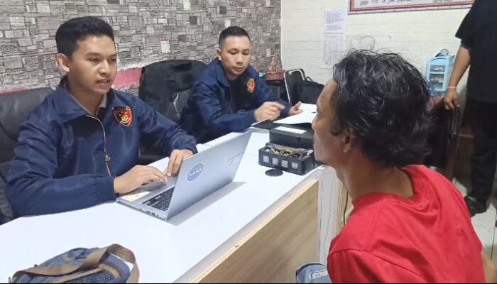 Bejat! Isteri Jadi TKW, Ayah Kandung Setubuhi Anak Sendiri di Kamar