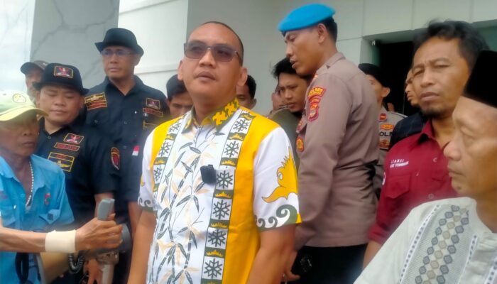 Arogan! Ditanya Soal Netralitas, Ketua KPU Pesawaran Ancam Jurnalis