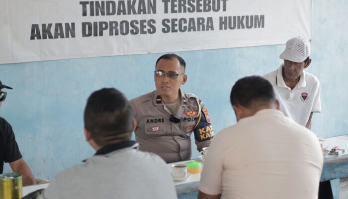 Polantas Menyapa Warga, Satlantas Polres Gresik Tingkatkan Edukasi Tertib Lalu Lintas di Kawasan Pelabuhan