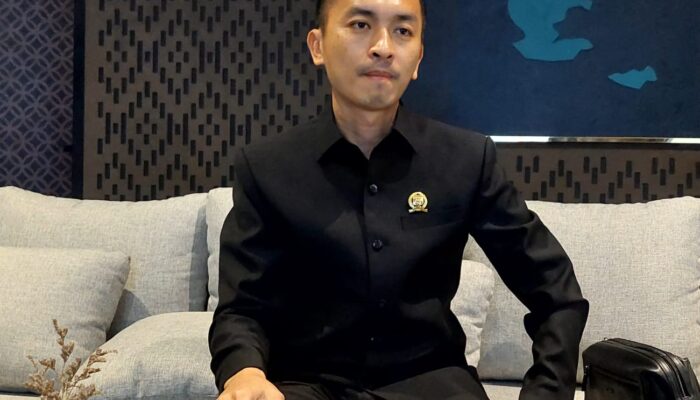 Uang Rakyat Untuk Beli iPad dan Galaxy S24? DPRD Siap “Sikat” Bapenda Pesawaran Jika Ada Mark-Up