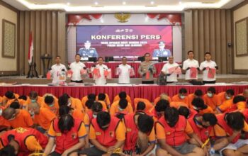 Polda Jatim Ungkap 1.443 Kasus dan Amankan 1.135 Tersangka Selama Operasi Sikat Semeru 2025