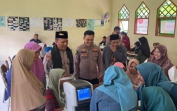 Polres Gresik Gandeng BMH Gelar Layanan Kesehatan Gratis