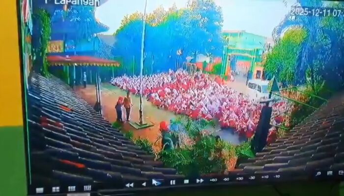 Rekaman CCTV Detik-detik Mobil MBG Tabrak Rombongan Siswa di SDN Cilincing Jakarta