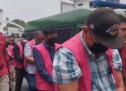 Dendi Ramadhona Cs Tiba di Kejati Lampung, Kasus Dugaan Korupsi Proyek SPAM Rp8,2 Miliar Naik Tahap II