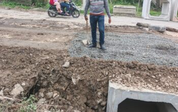 Struktur Belum Dikunci Beton, Pekerjaan Gorong-Gorong Pemprov Lampung di Karangkumbang Jadi Perhatian