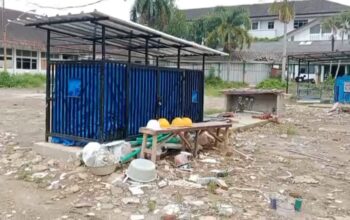 Dinas Kesehatan Pringsewu Bungkam Saat Ditanya Realisasi Pengadaan Labkesda 2025.