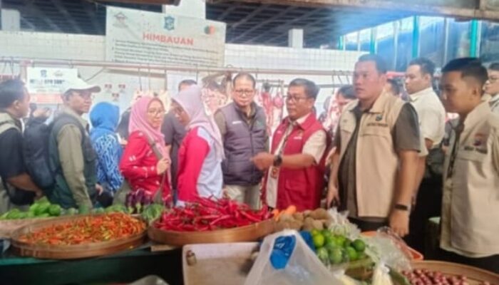 Sidak Pasar Jelang Ramadhan, Polda Jatim Warning Pedagang Yang Naikan Harga Diatas HET