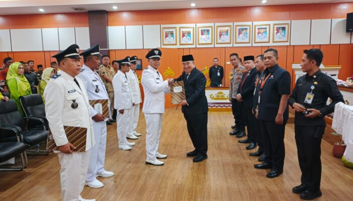 Sah! Bupati Tanggamus Lantik Yukhrizal Okta Jadi Kepala Pekon Tiuh Memon PAW Terpilih