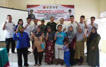 Diskominfotiksan Pesawaran Berikan Sosialisasi Bahaya Judi Online dan Penyebaran Hoaks pada TMMD ke-127