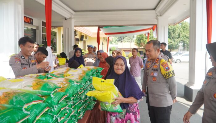 Gerakan Pangan Murah Polri, Polres Pasuruan Salurkan 45 Ton Beras untuk Masyarakat