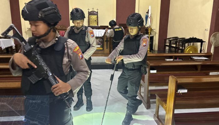 Polres Pasuruan Sterilisasi Gereja, Pengamanan Ibadah Kenaikan Isa Almasih Berjalan A