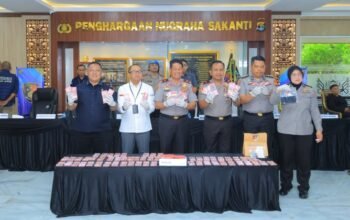 Polda Lampung Bongkar Peredaran Uang Palsu Rp980 Juta, Satu Tersangka Ditangkap di Bakauheni